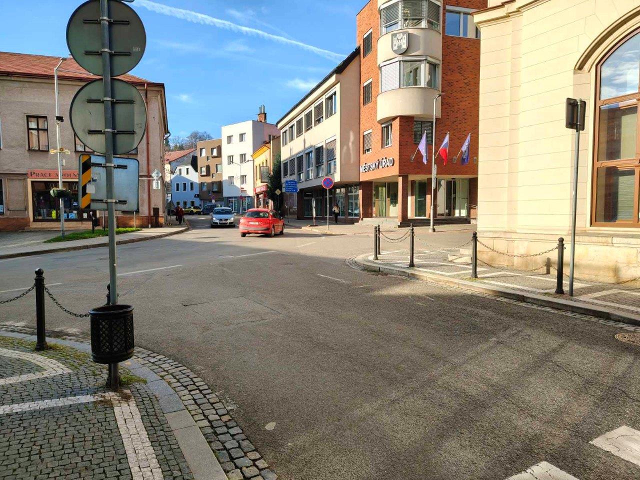 Bezbariérové úpravy křižovatky Zámecká – Tyršova – Riegrova