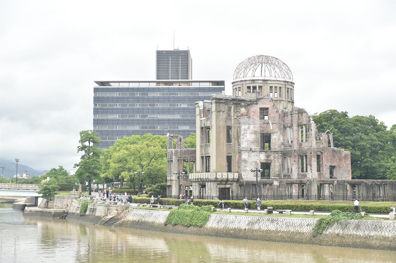 Připomínka tragédie výbuchu atomové bomby v japonském městě Hirošima