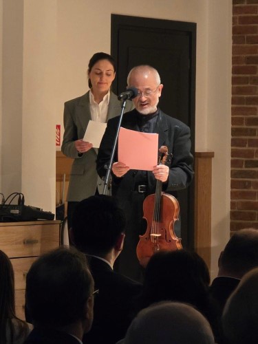 Poselství míru zaznělo Náchodem