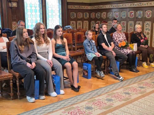 Slavnostn pijet spnch sportovc SK Plhov na radnici v Nchod 