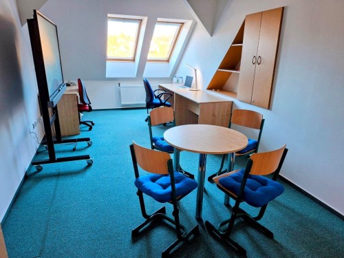 Nov multimediln uebna a koln poradensk pracovit v Z Drtinovo nmst