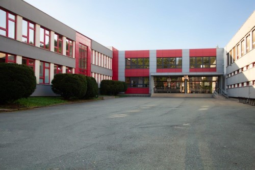 Základní škola Náchod – Plhov, Příkopy 118