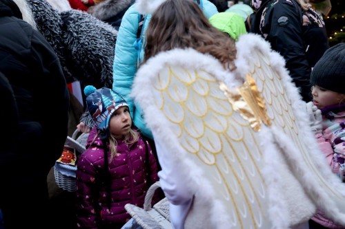 Mikuláše přivítaly v Malých lázních davy návštěvníků