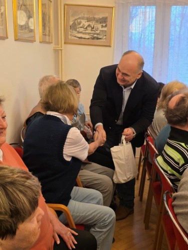 Z�stupci m�sta pop��li senior�m klidn� V�noce a v�e dobr� do roku 2026