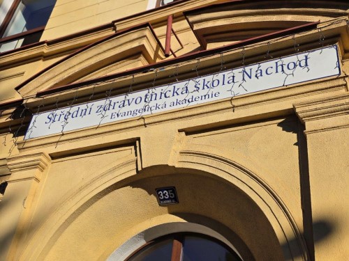 N�chod investuje do vzd�l�v�n� budouc�ch zdravotn�ch sester