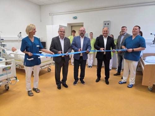 N�chod investuje do vzd�l�v�n� budouc�ch zdravotn�ch sester